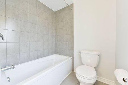 For Lease - 623 PERSEUS Avenue, Barrhaven, Ontario - Photo 3