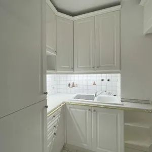 Charmante 2 - Zimmer - Wohnung in ausgezeichneter Lage - Photo 2