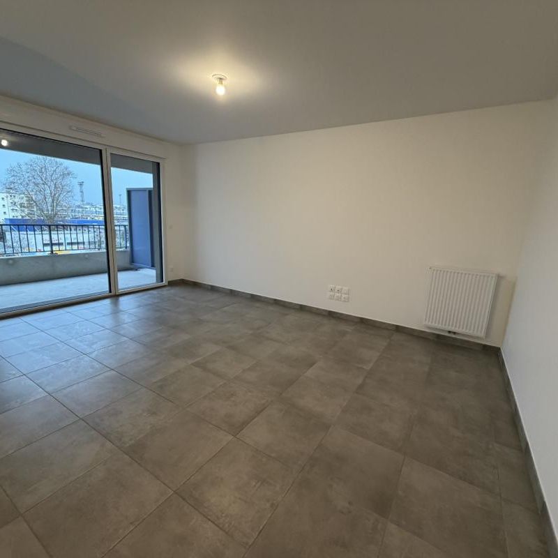 Location Appartement 2 pièces 48m² BORDEAUX 33800 - Photo 1