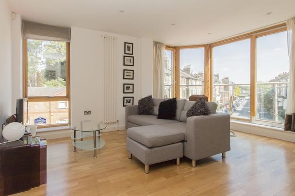 2 bedroom flat to rent - Photo 1