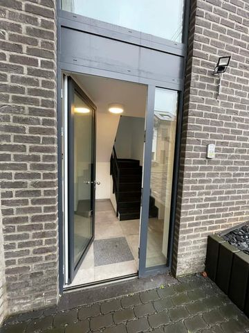 Appartement te huur - Foto 4