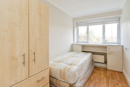 3 Bed Flat, Mimosa, N15 - Photo 4