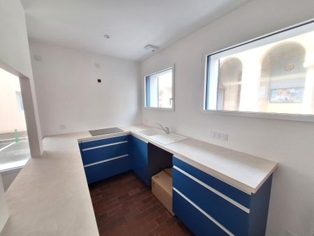 Location Maison 5 pièces 80m² LES SABLES D OLONNE 85100 - Photo 4