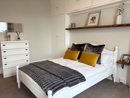 1 Bed Flat, Victoria Road, AB11 - Photo 4