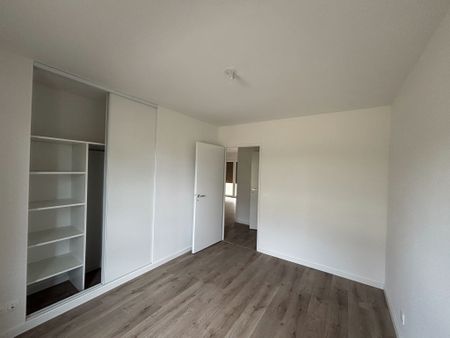 Location Appartement 3 pièces 62m² EPRON 14610 - Photo 3