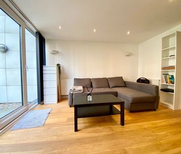1 Bed Flat, Adriatic Apartments, E16 - Photo 1
