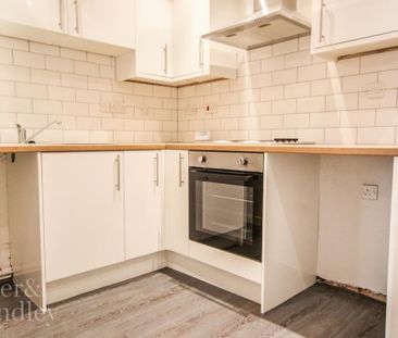 1 bedroom ground floor flat to rent - Photo 1