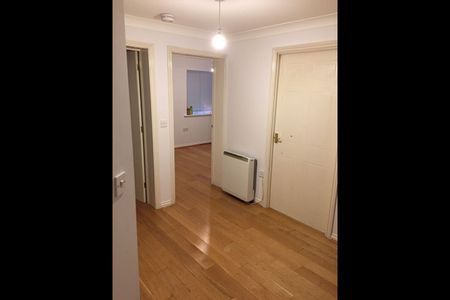 2 Bed Flat, Winslet Place, RG30 - Photo 4