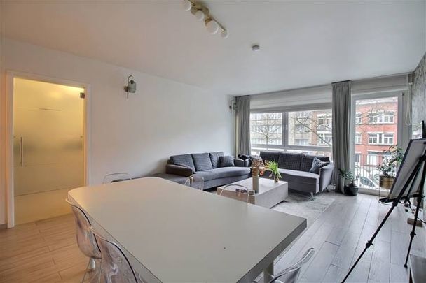 Appartement te huur - Photo 1