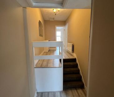 2 Bed Flat, High Street North, E12 - Photo 2