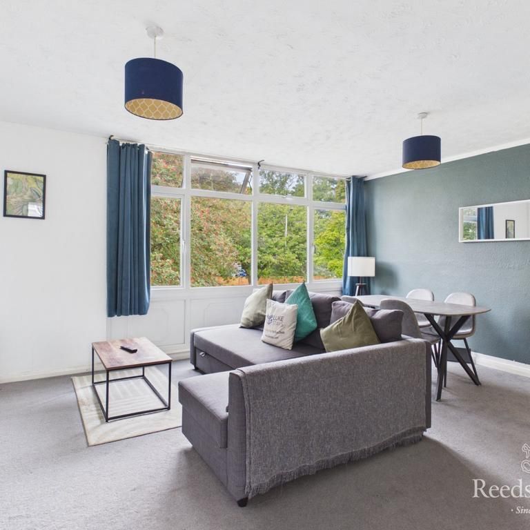 2 bedroom apartment to rent - Photo 1