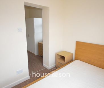 4 bedroom detached house to rent - Photo 5