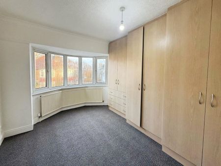 3 bedroom semi-detached house to rent - Photo 4