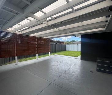 RENOVATED BEAUTY! Picture Perfect! - Photo 3