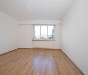 im 2020 renovierte, helle 3.5-Zimmerwohnung zu vermieten - Photo 6