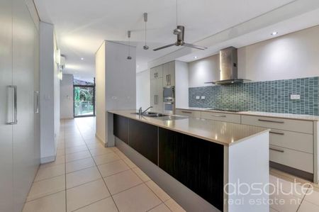 2/184 Smith Street. Larrakeyah, Larrakeyah - Photo 4