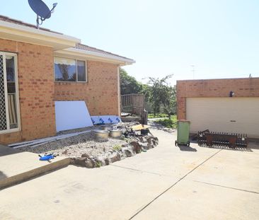 Ideally Located - Photo 2