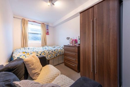 Chapel Market, Angel, N1 - Photo 3