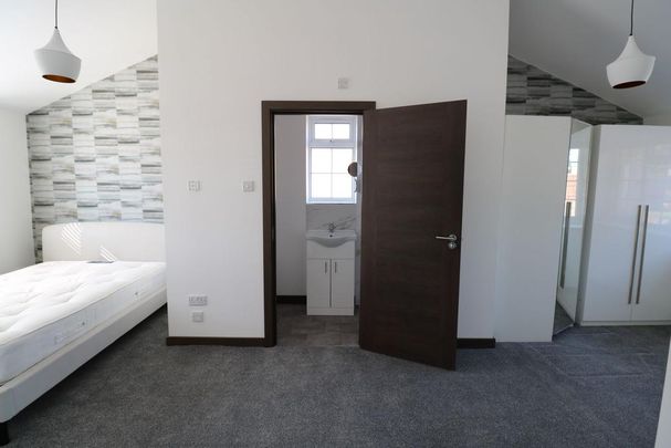 6 bedroom house share to rent - Photo 1