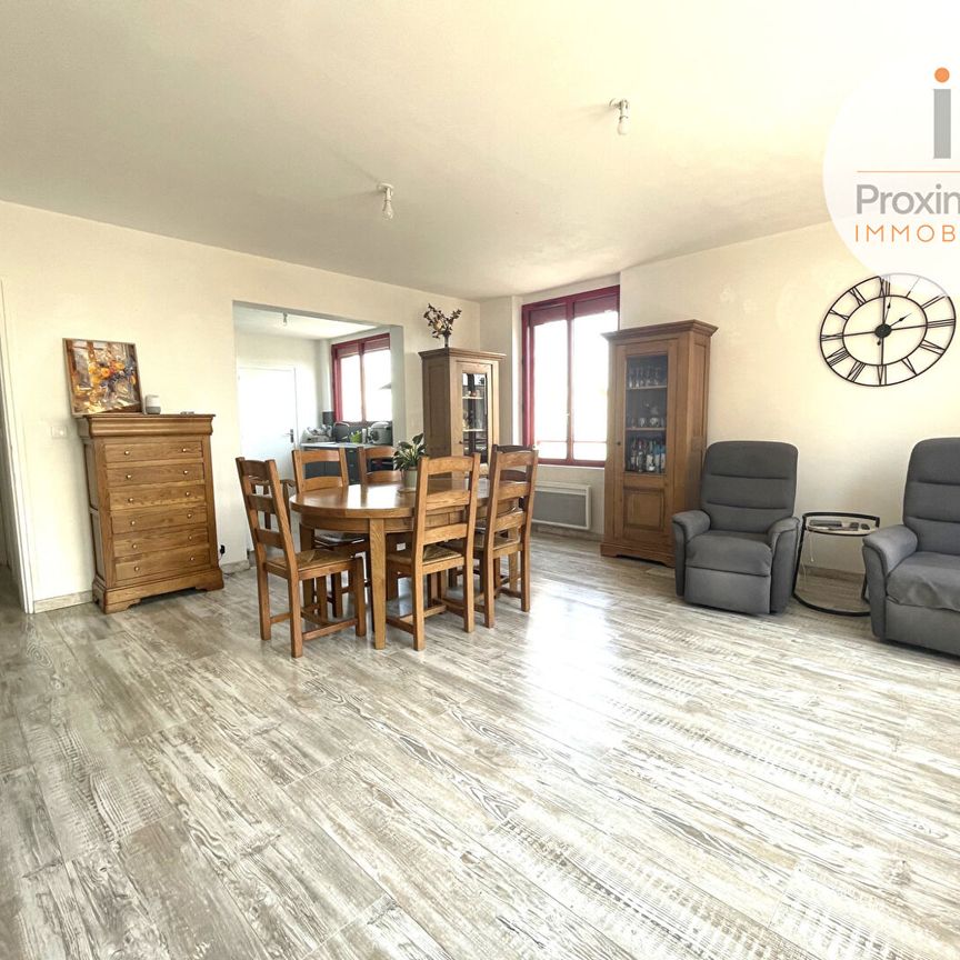 Location Appartement 4 pièces 95m² BAIN DE BRETAGNE 35470 - Photo 1