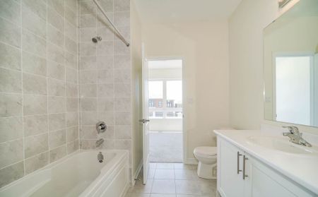 For Lease - 1174 Plymouth Drive, Oshawa, Ontario - Photo 4