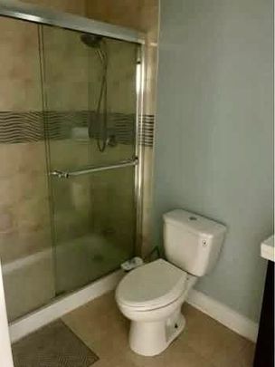 For Lease - 5 Lockport Crescent, Brampton, Ontario - Photo 1