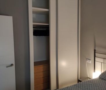 Piso de alquiler en Los Remedios - Photo 3