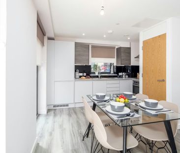 1 bedroom apartment - Photo 2