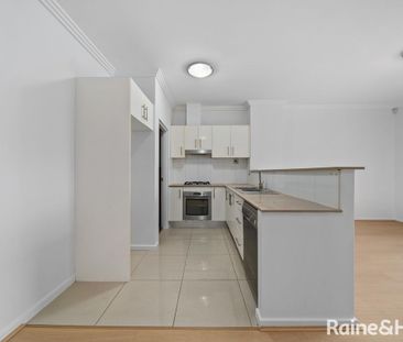Modern Two Bedroom Unit in Convenient Location - Photo 2