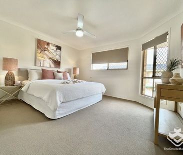 Spacious 3 Bedrooms Townhouse in a very convenient location - Photo 5