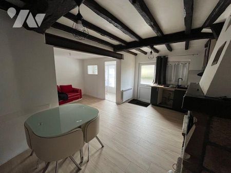 Maison à louer en meublée à Maen Roch (35460) en Ille-et-Vilaine (35) Découvrez cette maison... - Photo 5