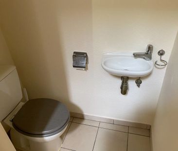 Instapklare rijwoning met 2 slaapkamer en binnenkoertje - Photo 2