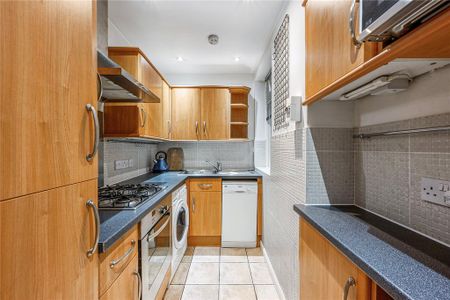 2 bedroom flat to rent - Photo 4