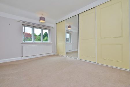 3 bedroom semi-detached house to rent - Photo 5