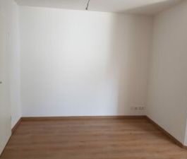 Melanchthonstr. 7, Wohnung 18~~~ großer Balkon, Tageslichtbad mit Wanne und Dusche, Gäste-WC, offene Küche, Keller, Abstellfläche im Dachboden - Foto 1