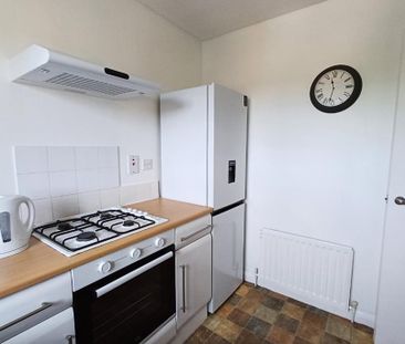 2 bed flat for rent in South Gyle - Photo 6