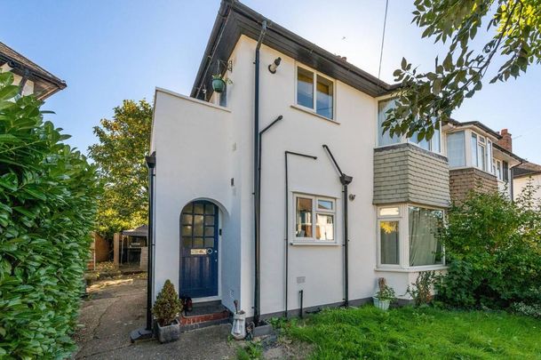 2 bedroom maisonette to rent - Photo 1