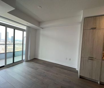 For Lease - 38 Honeycrisp Crescent Unit# 2012, Vaughan, Ontario - Photo 6