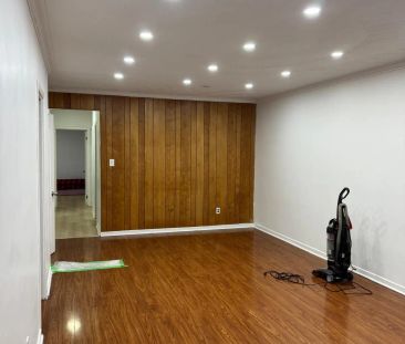 43 Aloma Crescent - Photo 1