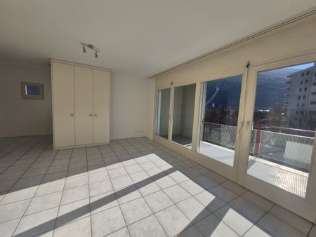 VISSIGEN - 2.5PCES AVEC GRAND BALCON - Photo 2