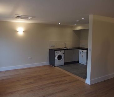 High Street, CB24 - Photo 3