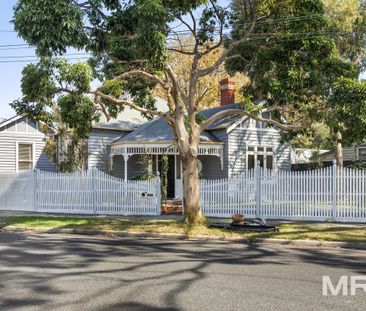 Beautifully presented furnished house - Photo 1