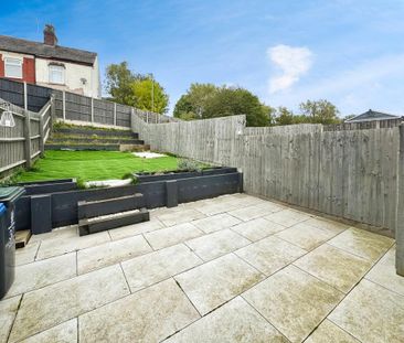 2 bedroom semi-detached house to rent - Photo 2