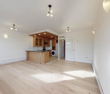 3 bedroom apartment to rent - Photo 1