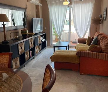 Piso de alquiler en Calle Poseidon, 8, Nueva Torrequebrada - Photo 2