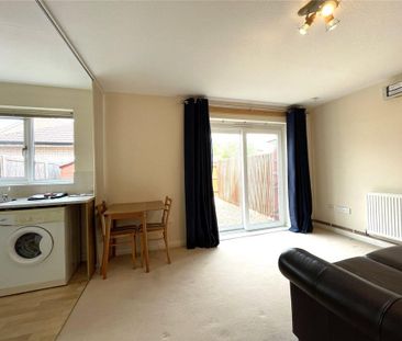 1 bedroom end of terrace house to rent - Photo 1