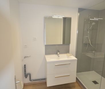 Location Appartement 2 pièces 63m² ST LO 50000 - Photo 4