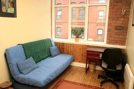 Chester Road, Manchester, M16 - Photo 3