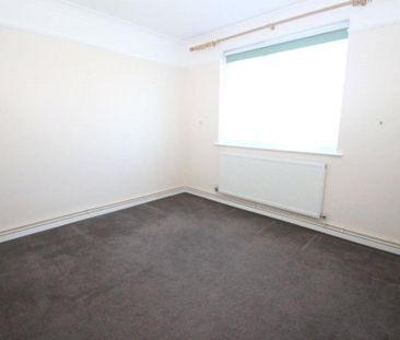 3 bedroom bungalow to rent - Photo 4