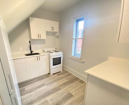 275 Bronson Avenue - 2 - Photo 5